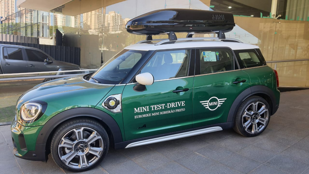 MINI para test drive em evento da Perplan / Crédito: Divulgação Milagre do Verbo Comunicação