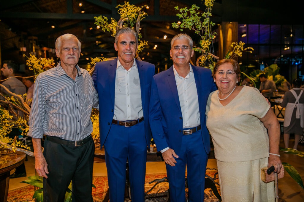 Antonio Stankevitius, José Roberto Pereira Alvim, Joaquim Carlos Pereira e Maria Aparecida Pereira | Crédito: Fabrício Fiacadori