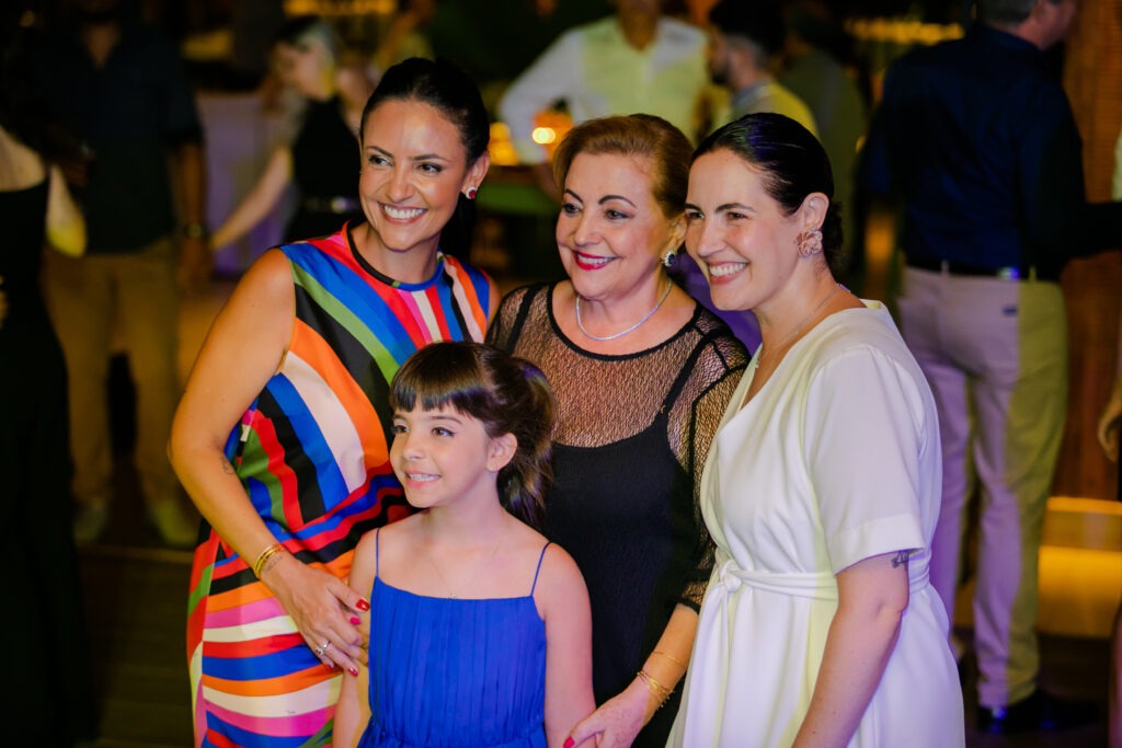 Elisa Pereira Alvim Di Madeo, Mara Pereira Alvim, Marina Pereira Alvim Micharki e Liz Pereira Alvim Di Madeo | Crédito: Fabrício Fiacadori