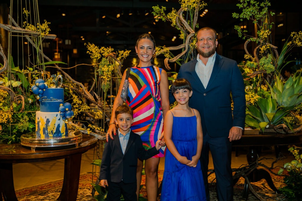 Elisa, Theo, Liz  e Julio Di Madeo | Crédito: Fabrício Fiacadori