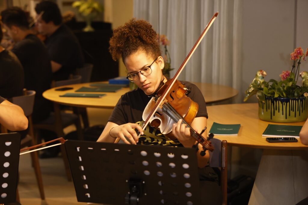 Inauguração da exposição de fotos da Orquestra Sinfônica | Crédito: Rafael Cautella