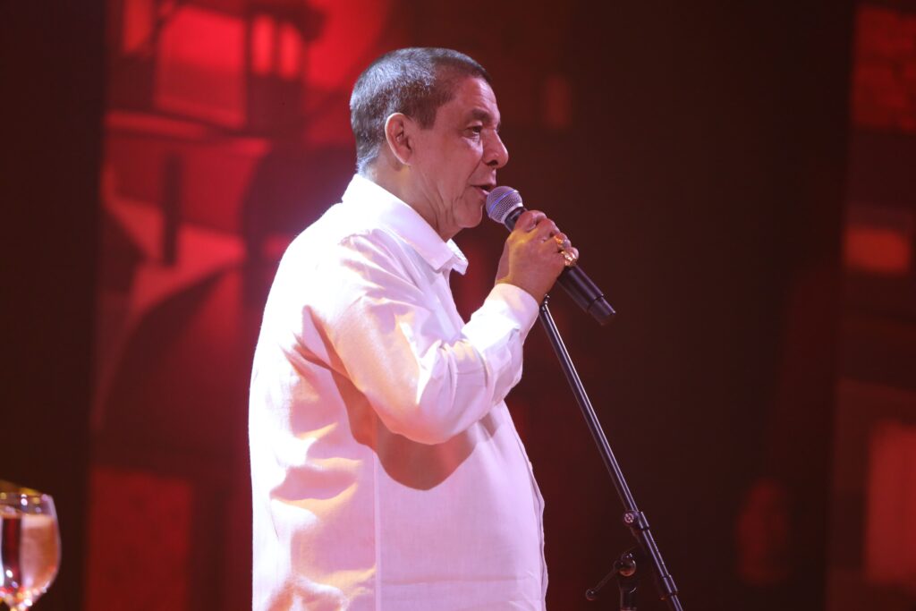 Zeca Pagodinho no Multiplan Hall, em 17-08 | Crédito: Rafael Cautella