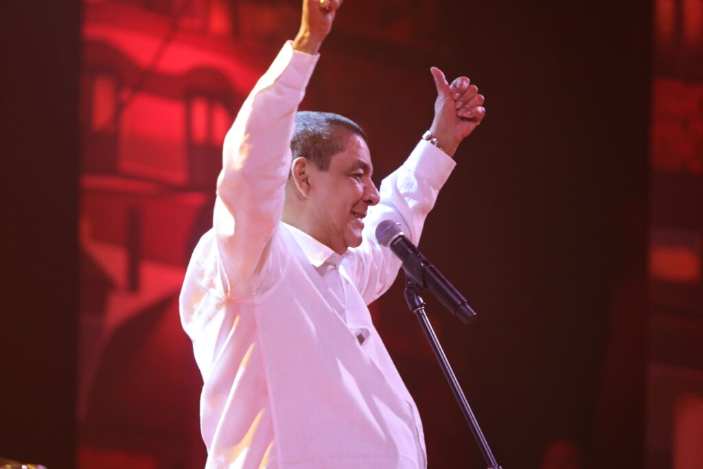 Zeca Pagodinho no Multiplan Hall, em 17-08 | Crédito: Rafael Cautella