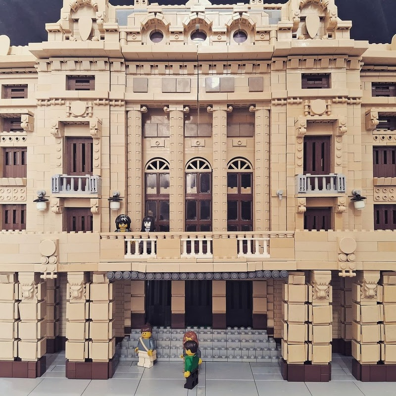 Edifícios históricos de Ribeirão Preto reproduzidos em Lego | Crédito: Divulgação