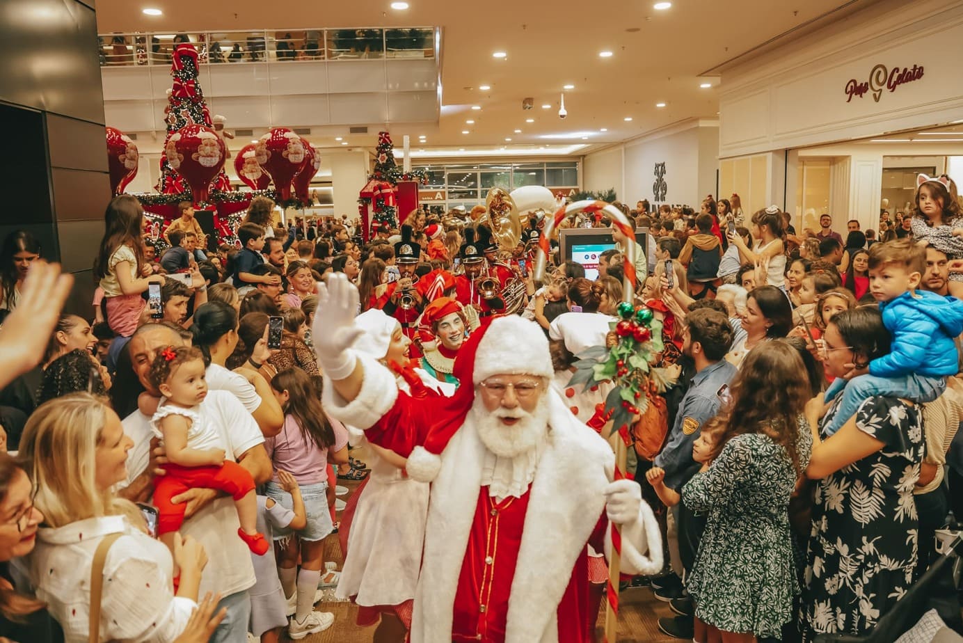 Clima de Natal no RibeirãoShopping | Crédito: Divulgação