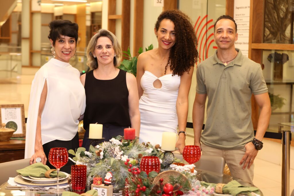 Mostra de mesas decoradas de Natal no RibeirãoShopping | Crédito: Rafael Cautella