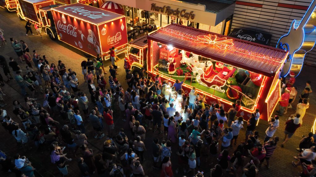 Caravana da Coca-Cola no aniversário de 4 anos do Hard Rock | Crédito: Rafael Cautella