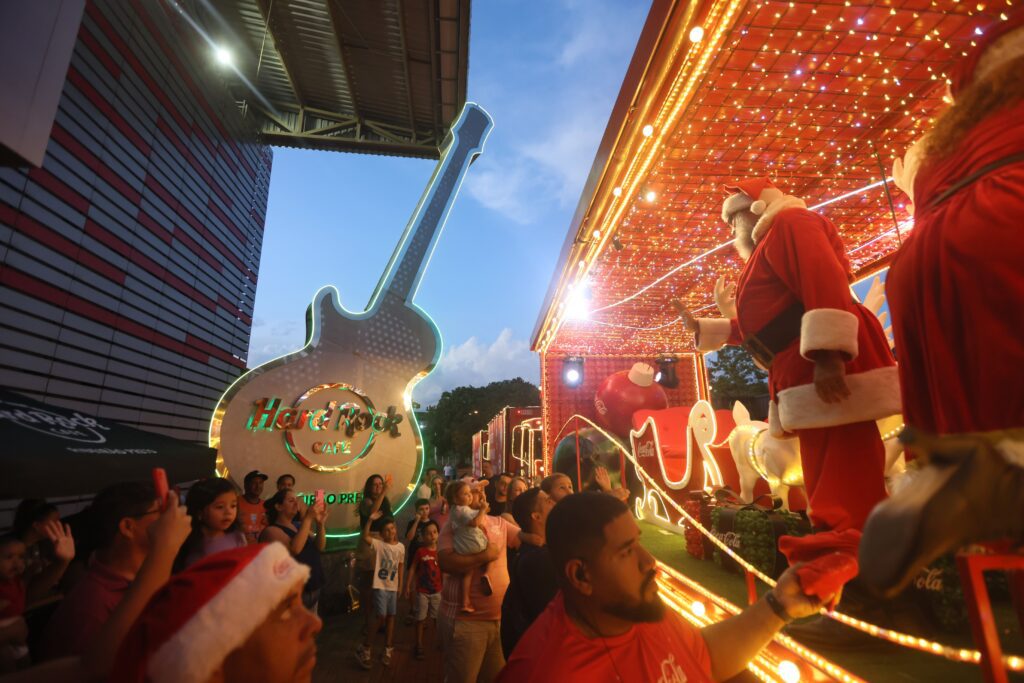Caravana da Coca-Cola no aniversário de 4 anos do Hard Rock | Crédito: Rafael Cautella