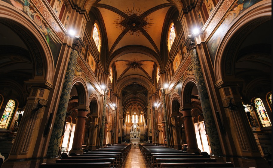 Interior da Catedral de Ribeirão Preto | Crédito: Luan Porto