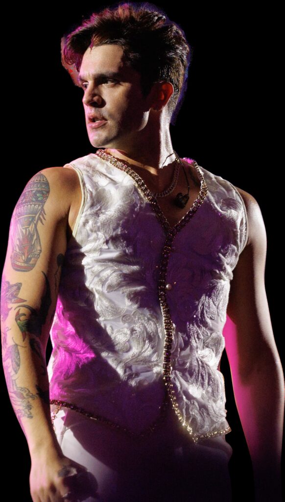 Luan Santana vai cantar no Ribeirão Rodeo Music 2025.