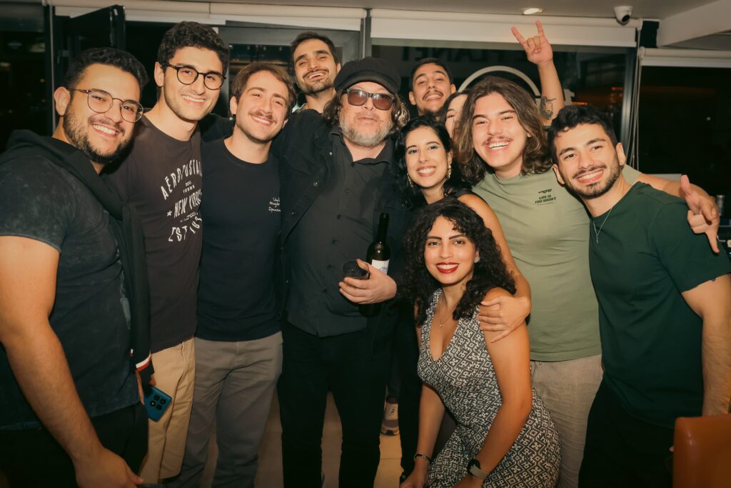 Beto Bruno, da Cachorro Grande, no Hard Rock Cafe | Crédito: Rafael Cautella