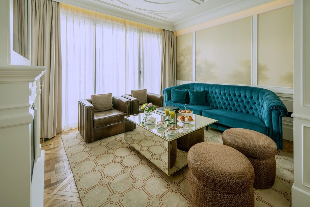 Flávia Borges _ Dicas de viagem para esquiar na Europa _ Hotel BLESS