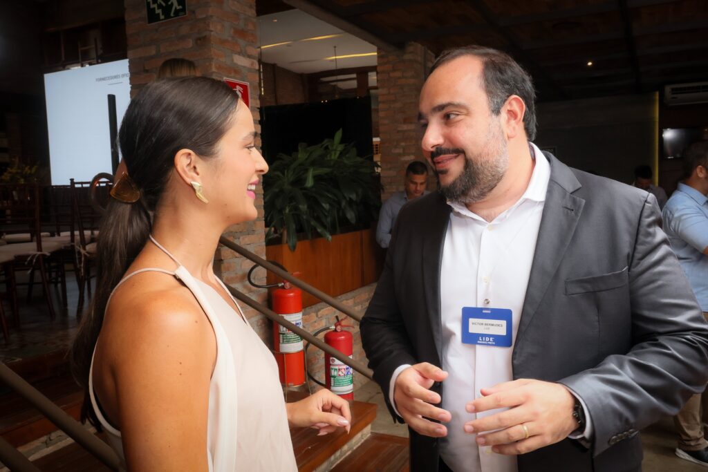 Victor Bermudes e Alexandra Casoni | Crédito: Rafael Cautella