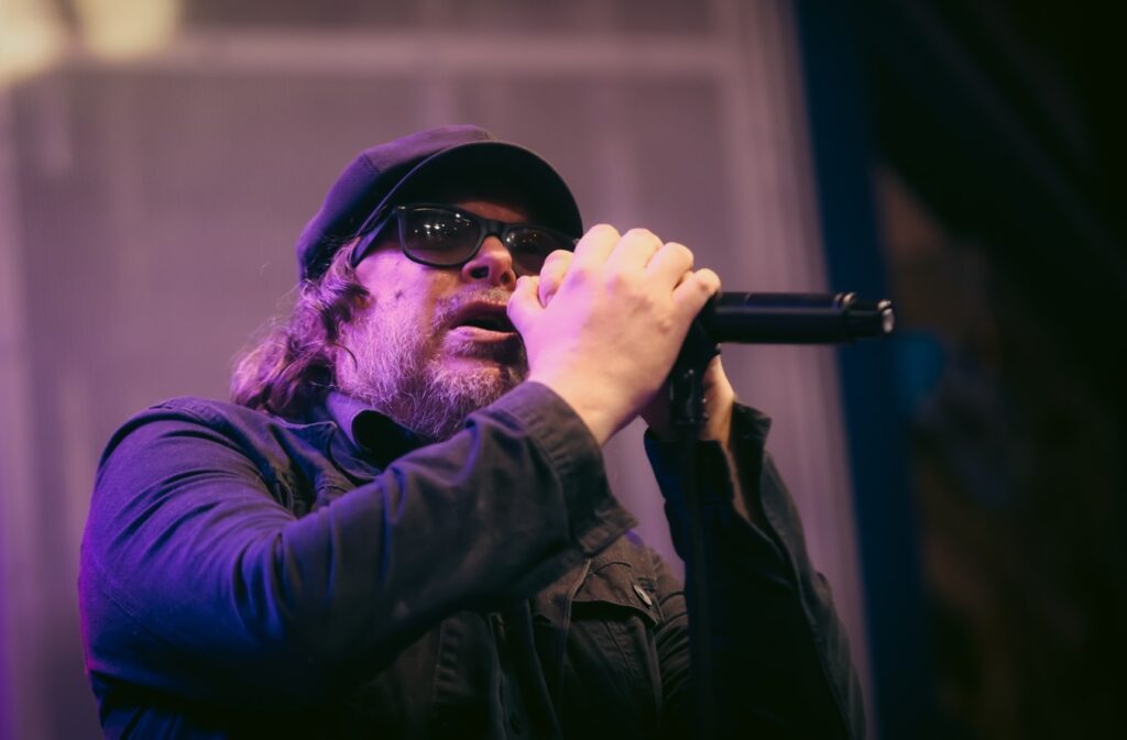 Beto Bruno, da Cachorro Grande, no Hard Rock Cafe | Crédito: Rafael Cautella