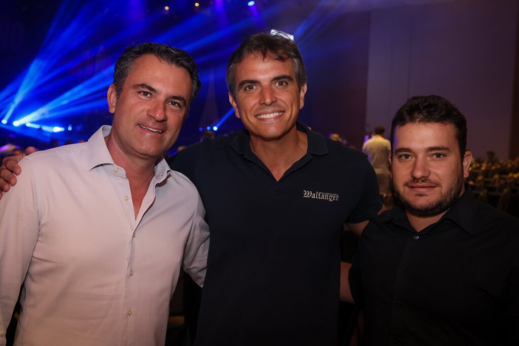 Show de Dino Fonseca no Multiplan Hall | Crédito: Rafael Cautella