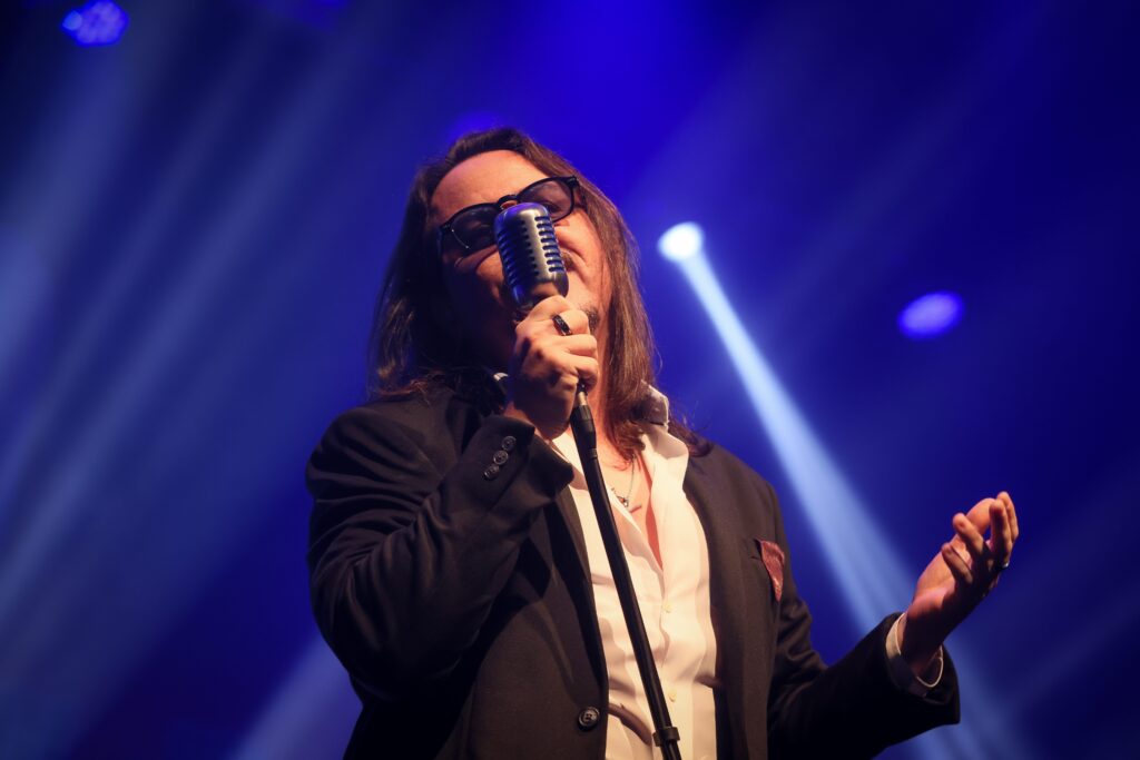 Show de Dino Fonseca no Multiplan Hall | Crédito: Rafael Cautella