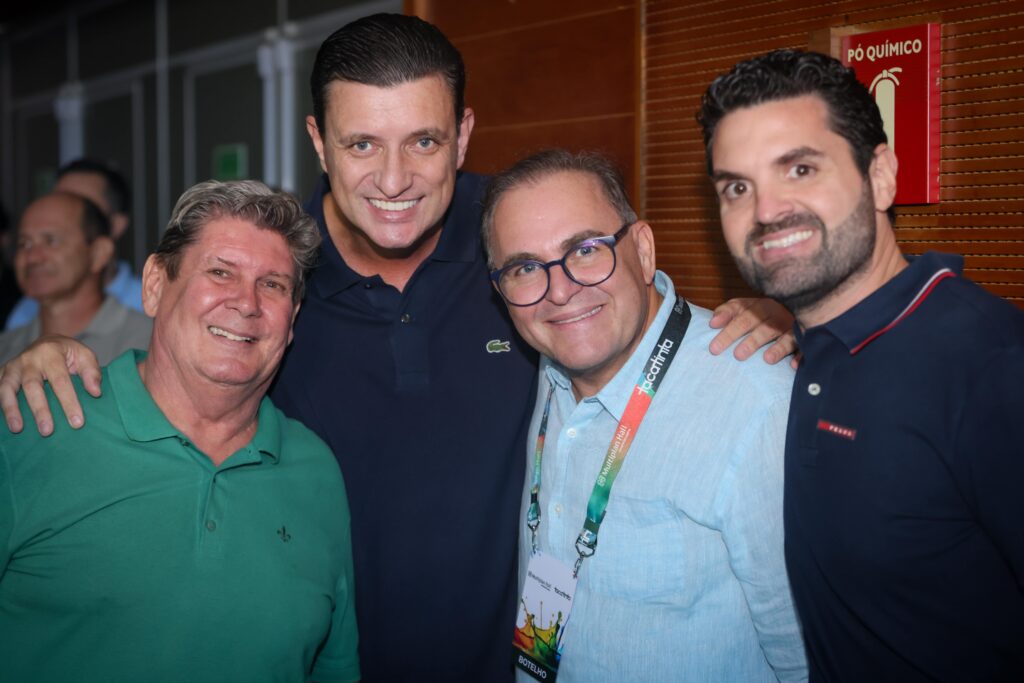 Show de Dino Fonseca no Multiplan Hall | Crédito: Rafael Cautella