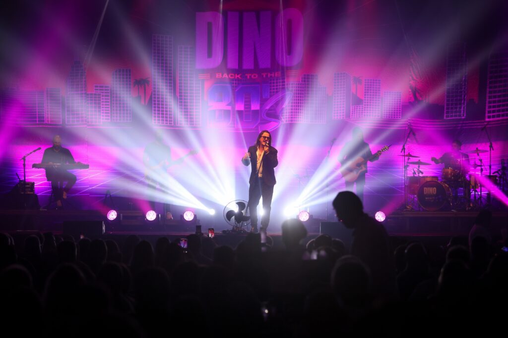 Show de Dino Fonseca no Multiplan Hall | Crédito: Rafael Cautella