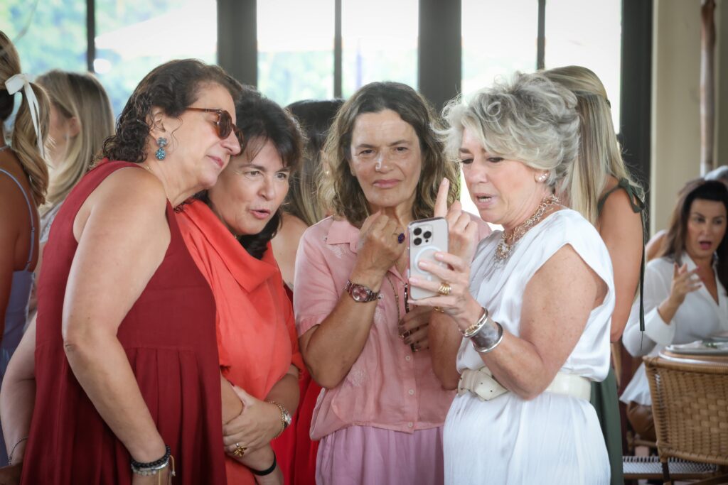 Consuelo Blocker em bate-papo na Vinicola Biagi | Crédito: Rafael Cautella 