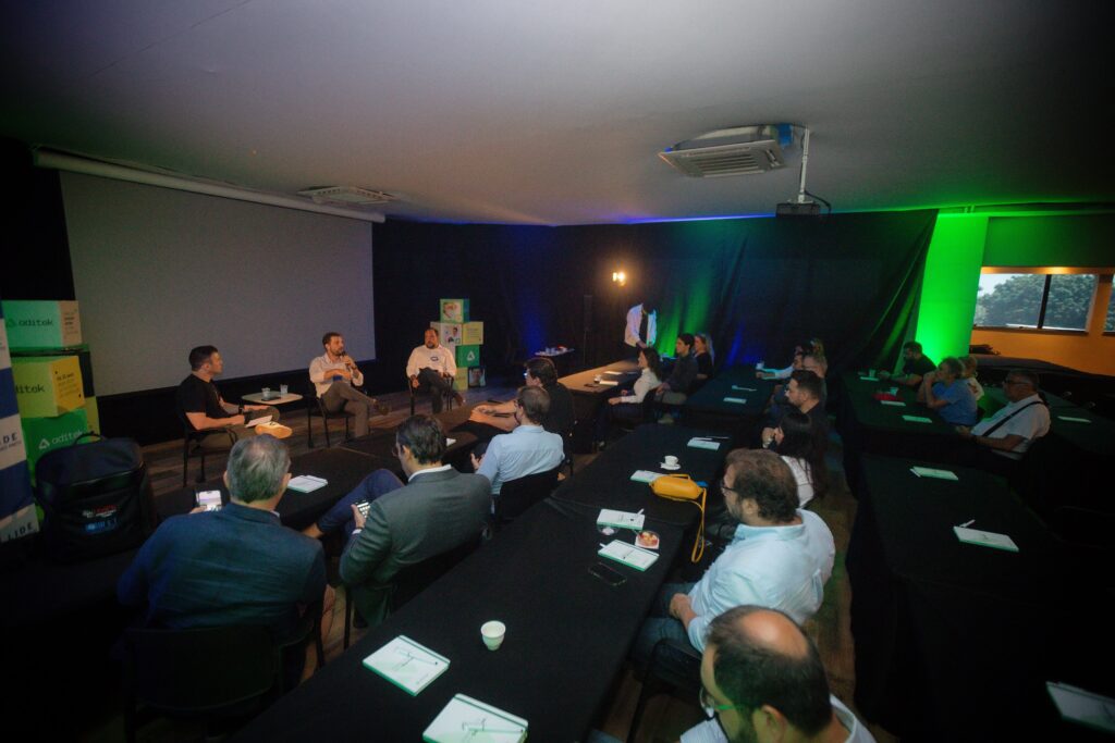 LIDE Empreendedor com Eduardo Lopes, com o CEO da Aditek | Crédito: Mariana Pizzo
