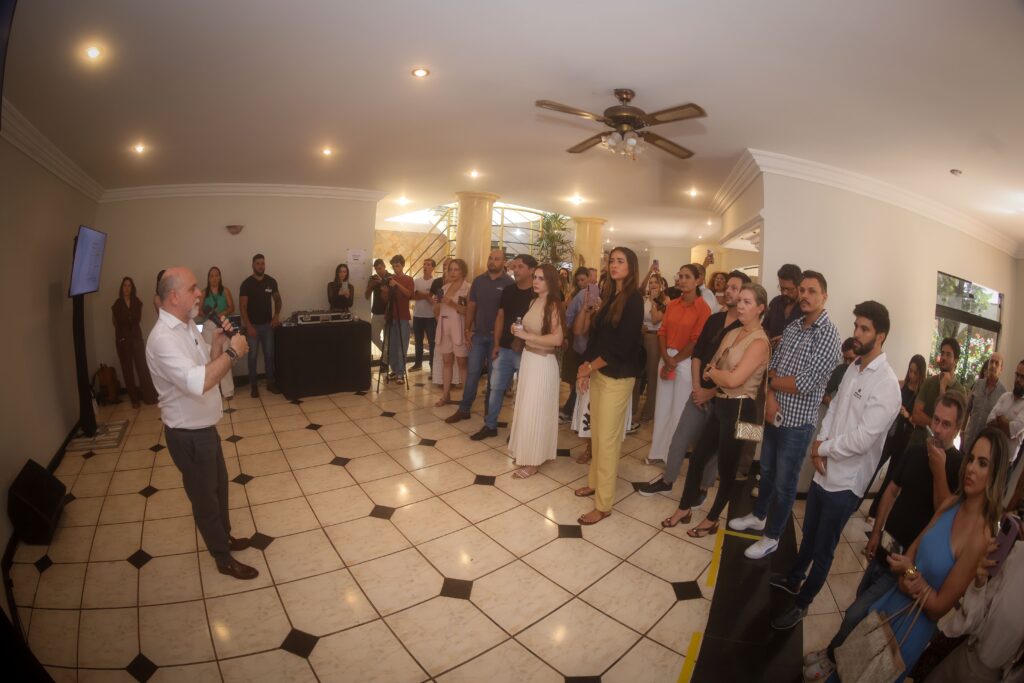 Convidados na nova sede da CASACOR Ribeirão Preto | Crédito: Rafael Cautella