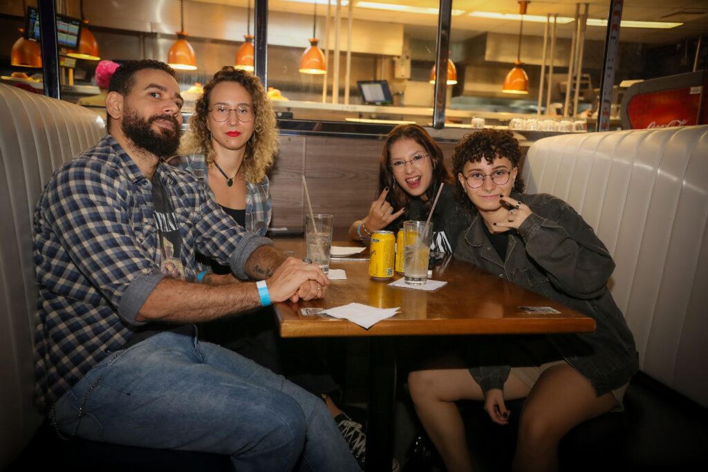 Fãs do Nirvana no Hard Rock Cafe Ribeirão Preto | Crédito: Rafael Cautella