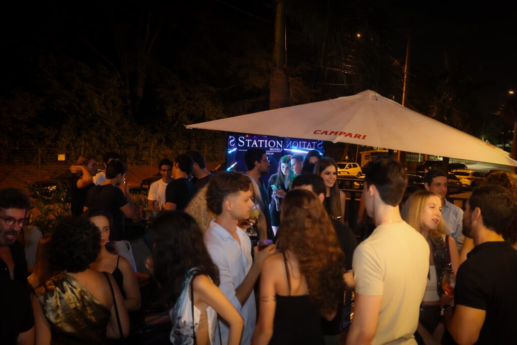 Zucker tem noite agitada em 15 de março | Crédito: Rafael Cautella