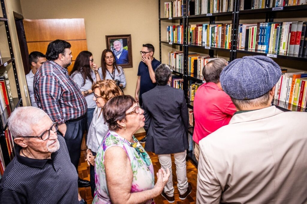 Inauguração da biblioteca professor Vicente Golfeto na Acirp em 2024 | Crédito: Divulgação