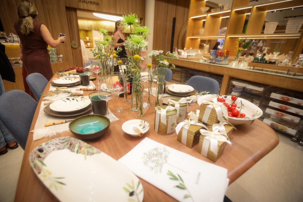 The Piercing Day na Casa Affonso joalheria | Crédito: Rafael Cautella