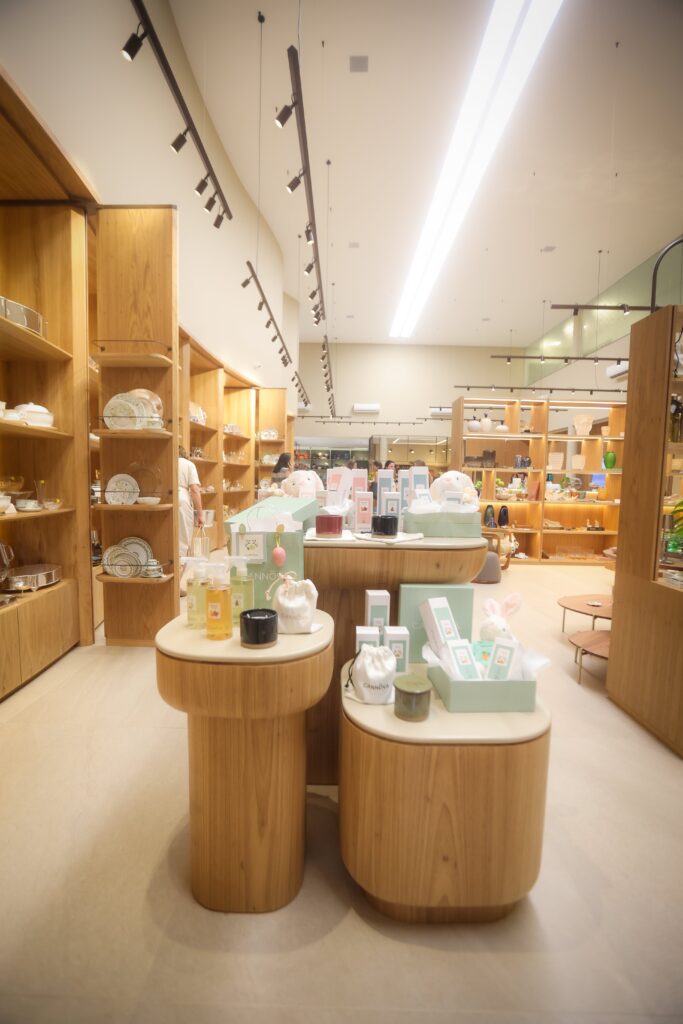 The Piercing Day na Casa Affonso joalheria | Crédito: Rafael Cautella