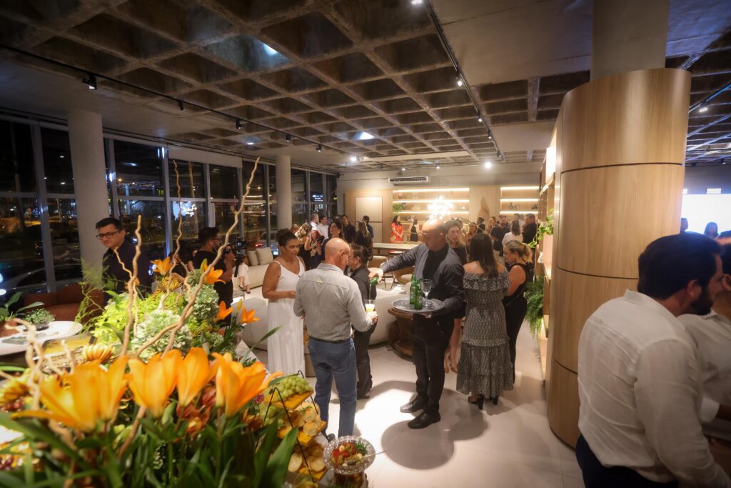 Inauguração da nova loja da Cia Luz | Crédito: Rafael Cautella