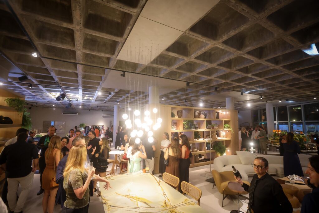 Inauguração da nova loja da Cia Luz | Crédito: Rafael Cautella