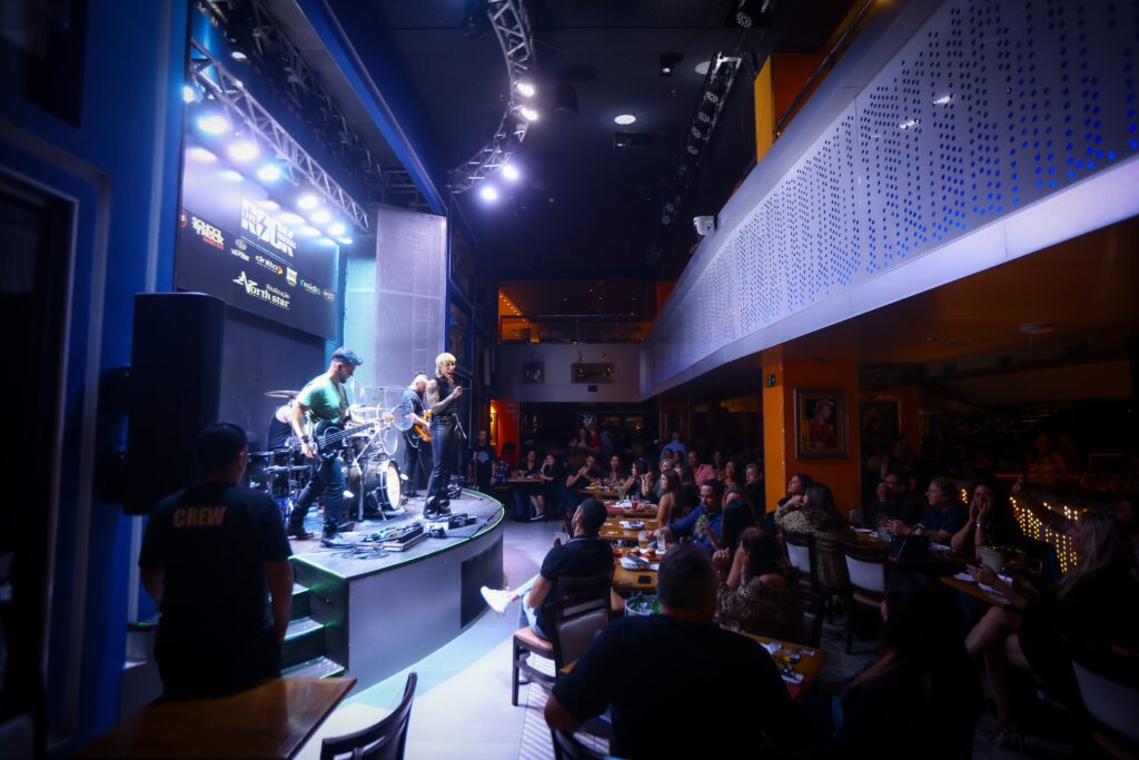 Luana Camarah no Hard Rock Cafe em 05 de abril | Crédito: Rafael Cautella