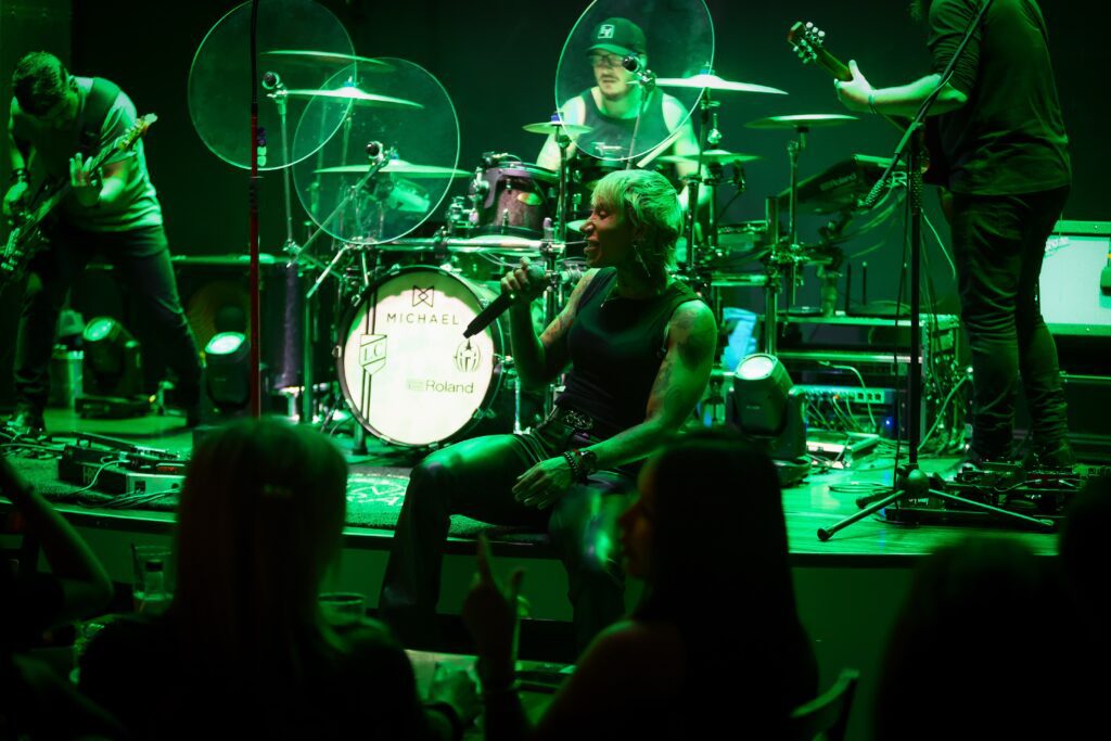 Luana Camarah no Hard Rock Cafe em 05 de abril | Crédito: Rafael Cautella