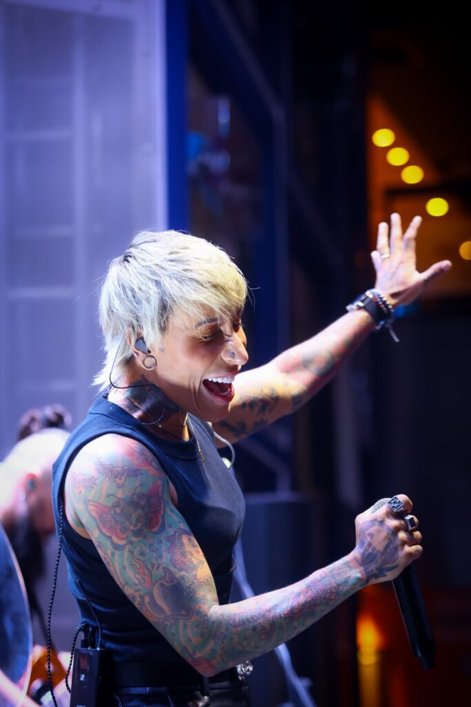 Luana Camarah no Hard Rock Cafe em 05 de abril | Crédito: Rafael Cautella