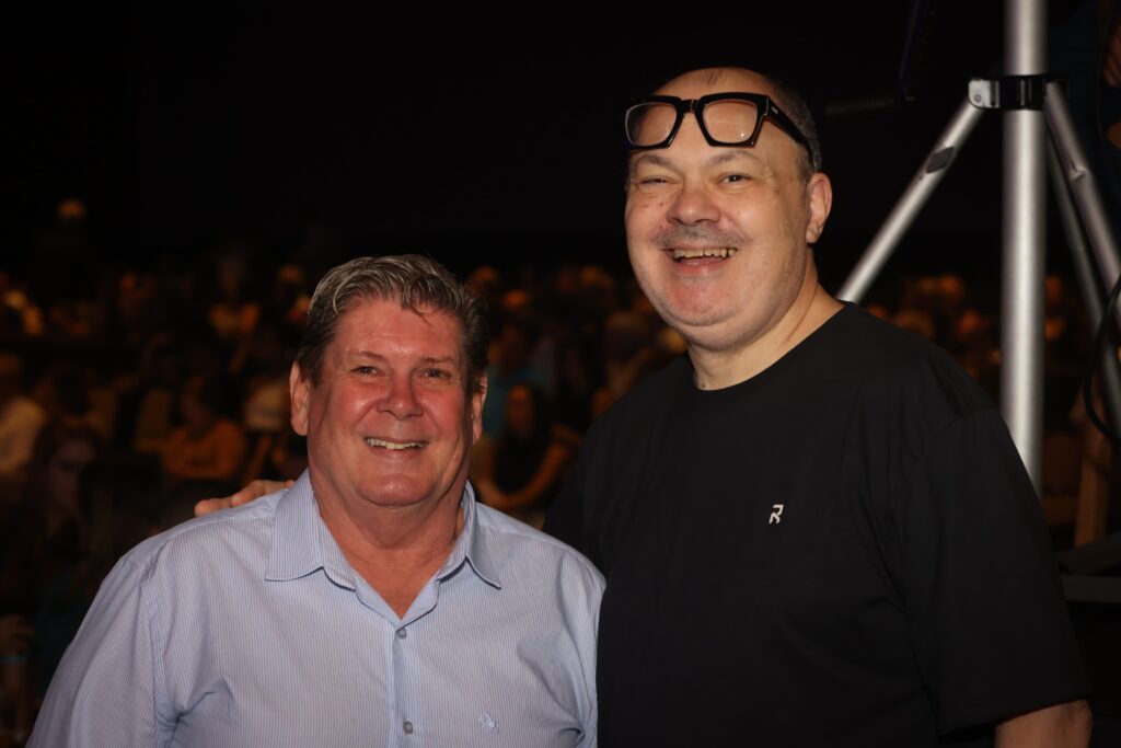 Show de Maurício Manieri no Multiplan Hall em 12-04 | Crédito: Rafael Cautella