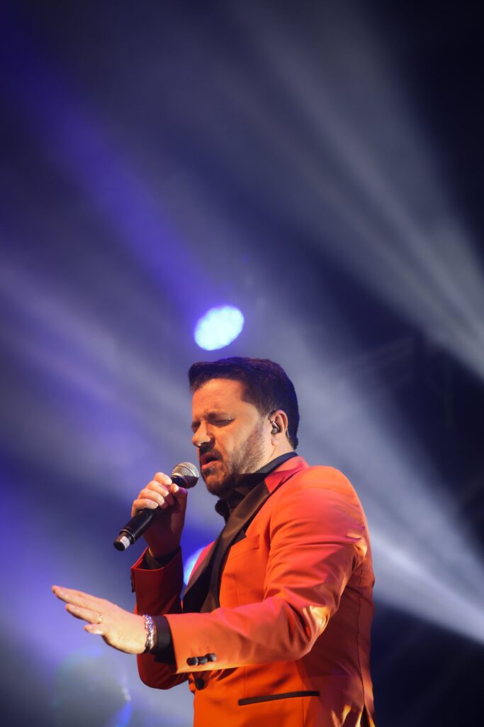 Show de Maurício Manieri no Multiplan Hall em 12-04 | Crédito: Rafael Cautella