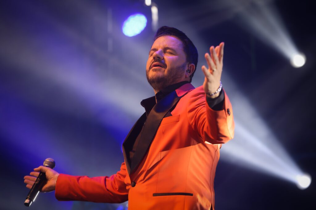 Show de Maurício Manieri no Multiplan Hall em 12-04 | Crédito: Rafael Cautella