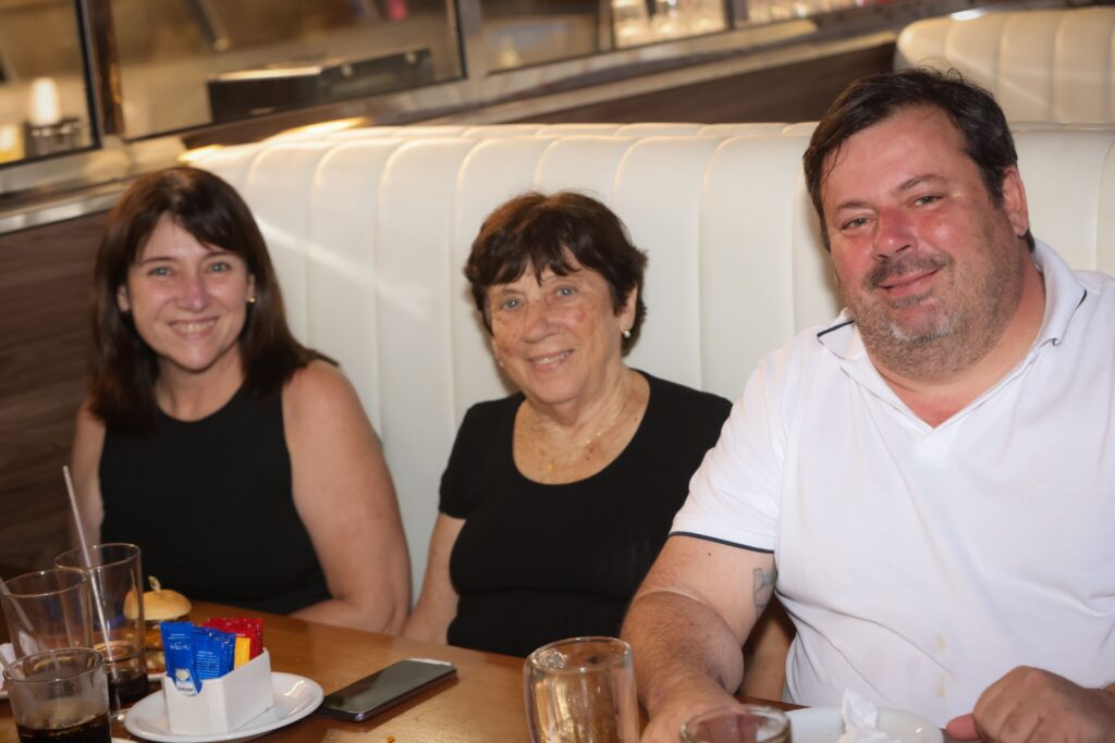 Pearl Jam Cover Ribeirão no Hard Rock Cafe em 12 de abril | Crédito: Rafael Cautella