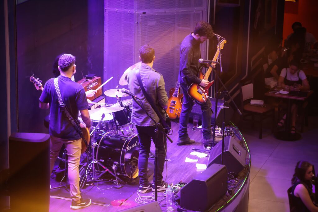 Pearl Jam Cover Ribeirão no Hard Rock Cafe em 12 de abril | Crédito: Rafael Cautella