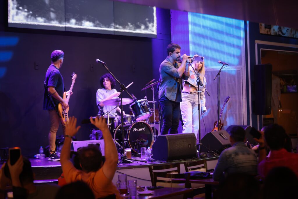 Pearl Jam Cover Ribeirão no Hard Rock Cafe em 12 de abril | Crédito: Rafael Cautella