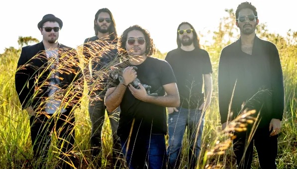 Black Circle vem acompanhado de uma orquestra ao vivo| Reprodução do Instagram