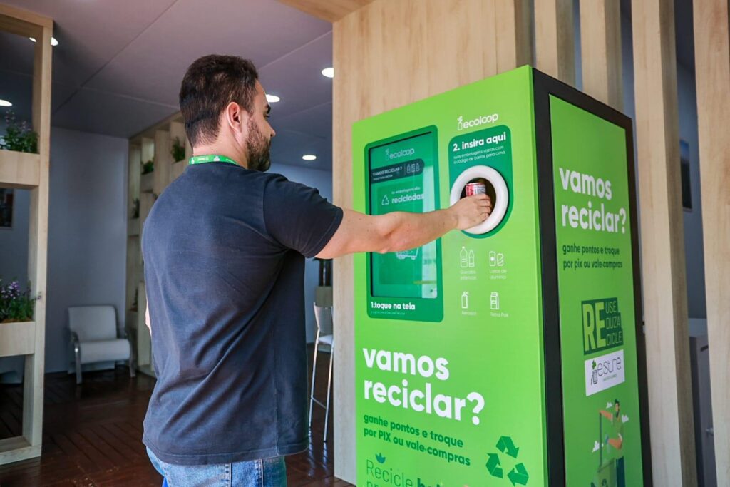 Maquina inteligente de economia circular | Crédito: Fernando Gonzaga