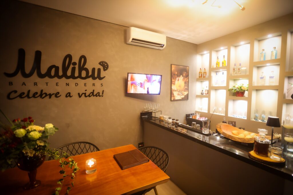 Malibu Bartendes | Crédito: Rafael Cautella