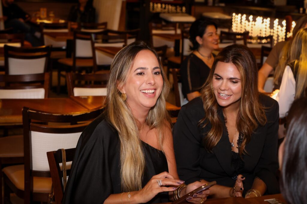 "Donas do show" no Hard Rock Café | Crédito: Rafael Cautella