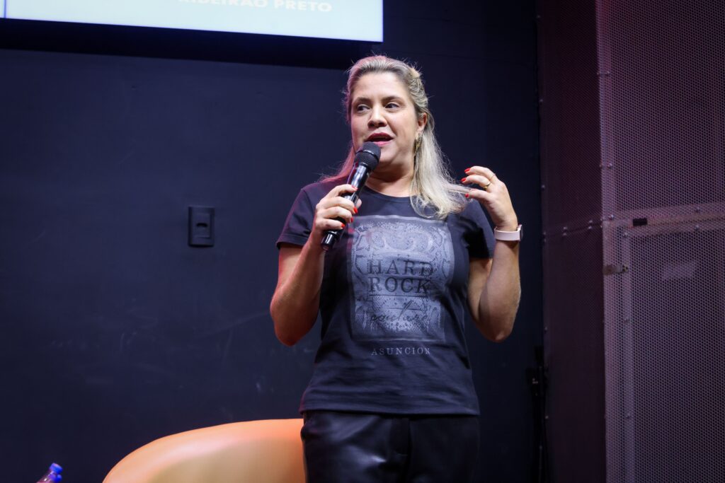 "Donas do show" no Hard Rock Café | Crédito: Rafael Cautella