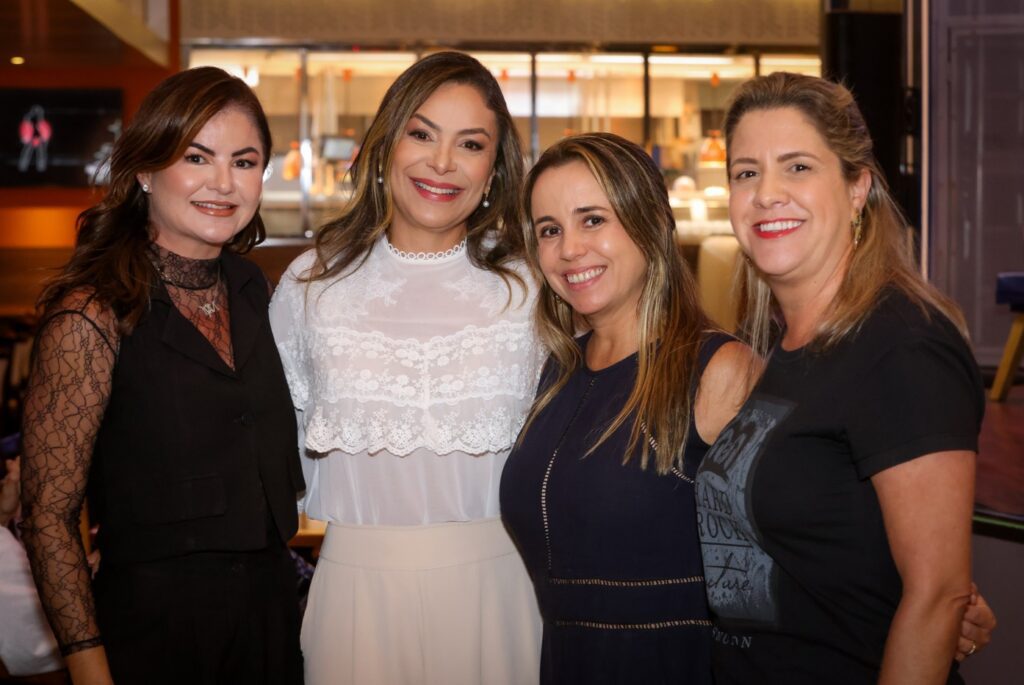 "Donas do show" no Hard Rock Café | Crédito: Rafael Cautella