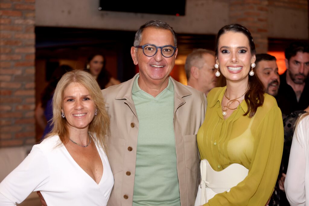 Daniella Aguiar, Adilson Haddad e Beatriz Gerlak | Crédito: Rafael Cautella