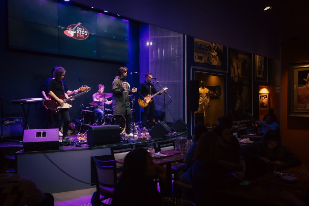 Manchester Oasis Cover | Crédito: Rafael Cautella