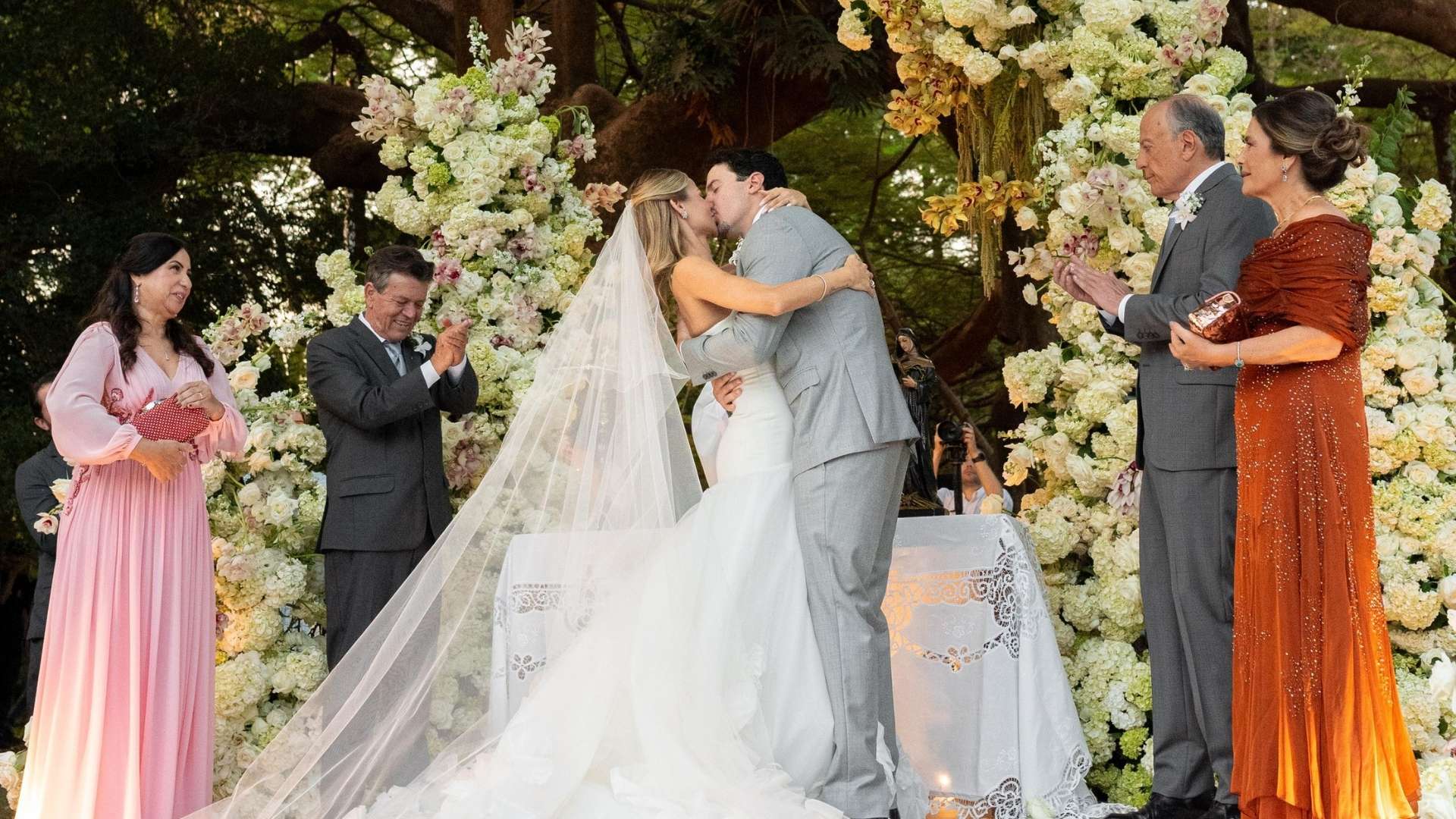 Casamento de Jé Adorno e Luis Filipe Biagi | Créditos: Euka weddings